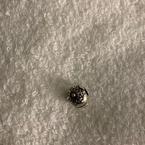 Pandora snowflake clip charm 14k gold